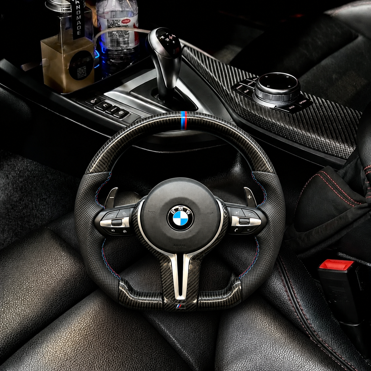 BMW F SERIES FLAT BOTTOM STEERING WHEEL IN CARBON FIBER WITH PERFORATED LEATHER
