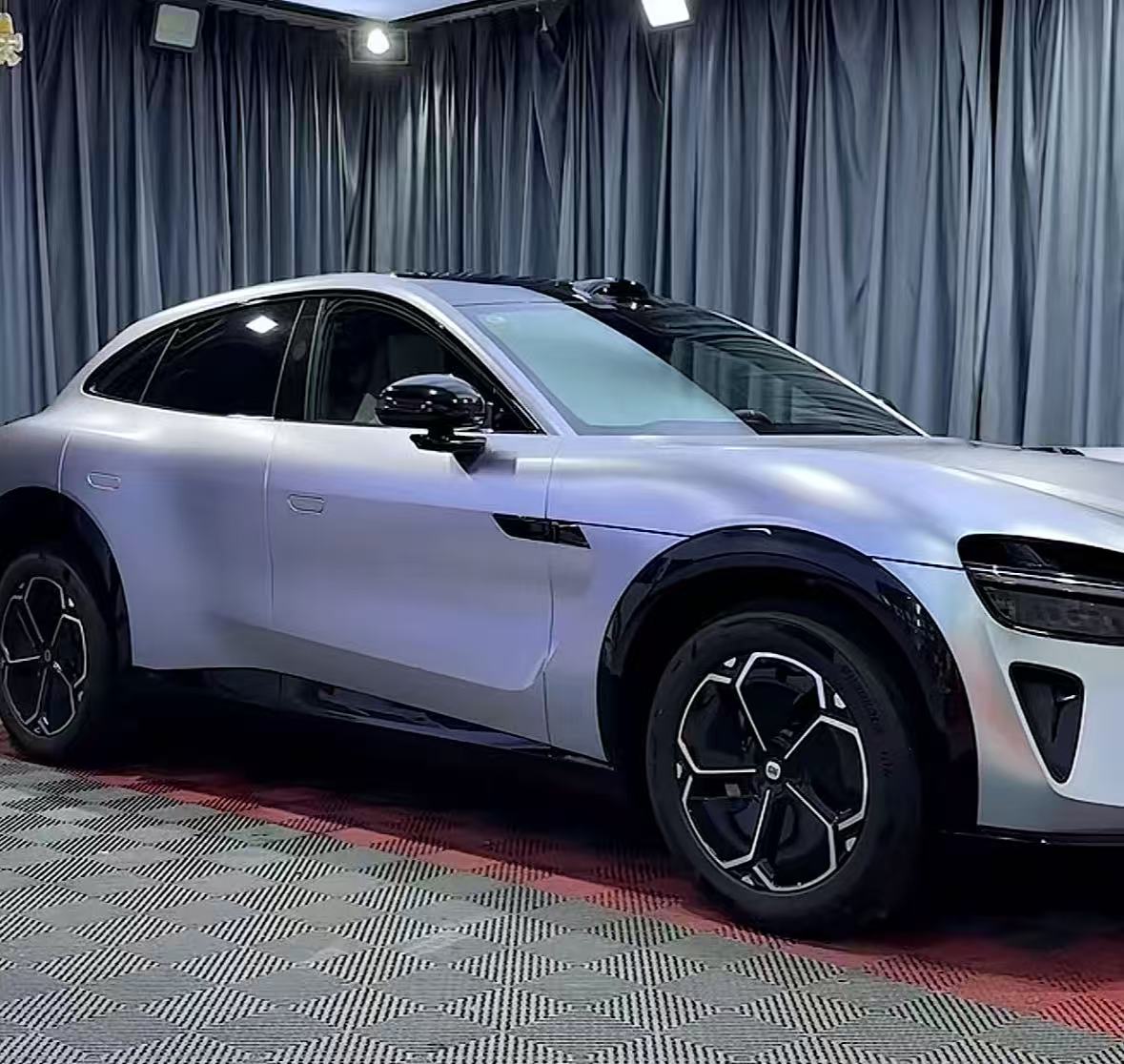 Chameleon Sea Blue TPU Color PPF – Premium Automotive Paint Protection & Color Change Film