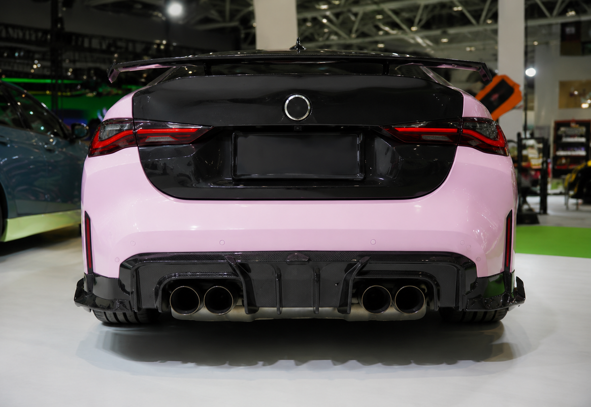 GSC B-Style Carbon Fiber Rear Diffuser With Rear Bumper Corner Extensions For BMW M4 G82 2021+