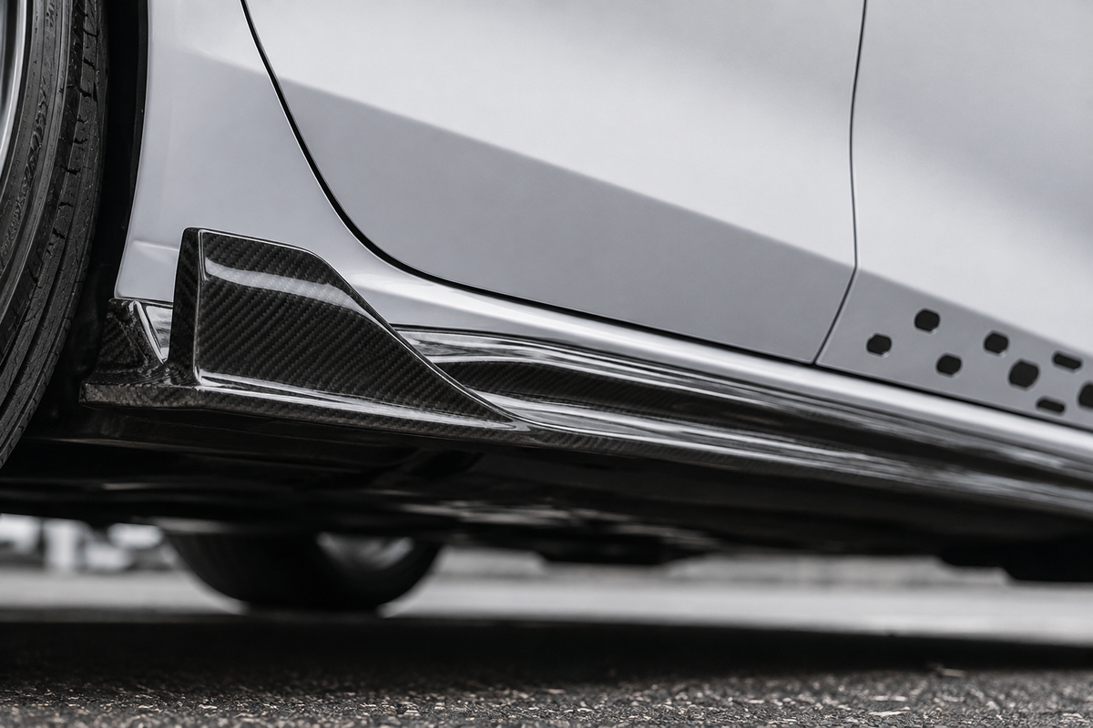 GSC Carbon Fiber Side Skirts for Volkswagen Golf MK8 GTI 2021-2023