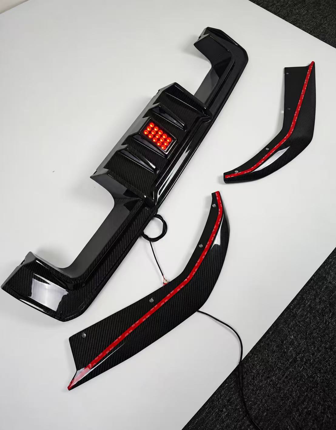 M3 G80 Dry carbon rear bumper protectors