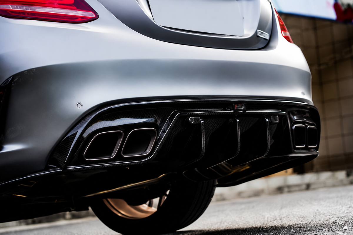 GSC Carbon Fiber Rear Diffuser With Rear Bumper Corner Extensions For Mercedes-AMG C43 Sedan W205